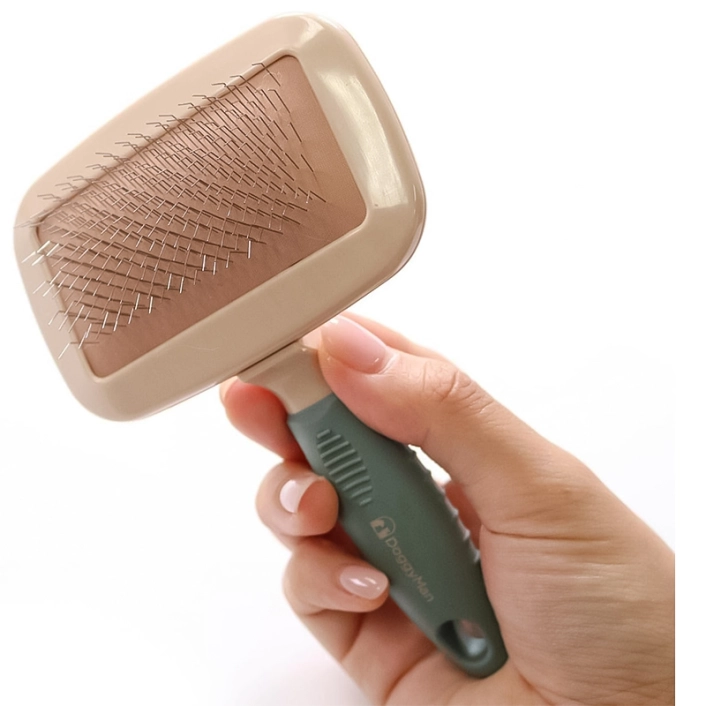 sliker-puhoderka-dlja-sobak-i-kotiv-doggyman-s-m